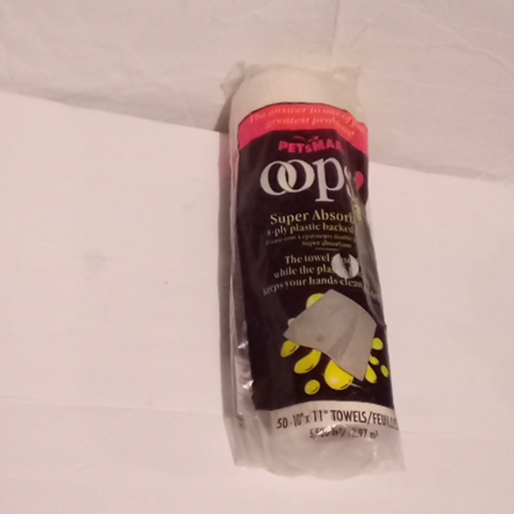 New PetSmart super absorbent 4ply plastic back towels#50